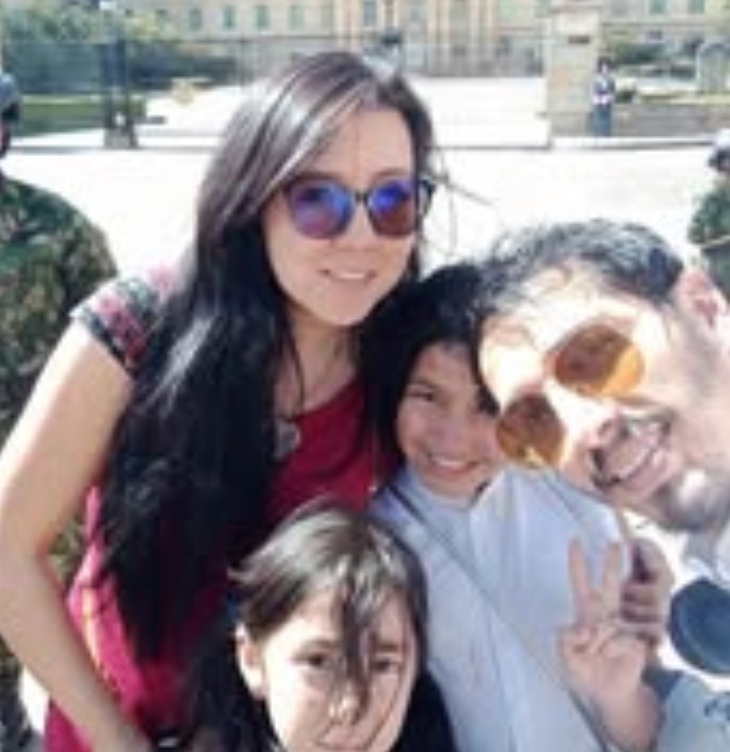 <em>Lucia M.</em>